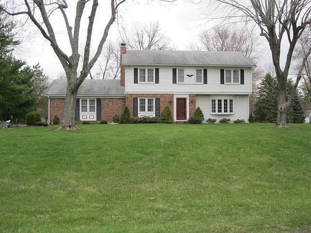 12581 Eastchester Rd NW photo 1