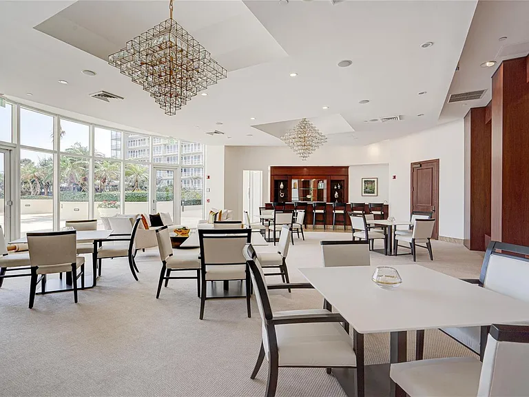 4240 Galt Ocean Dr #1006 — Photo 34
