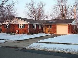 2nd image of 210 N Garber Dr