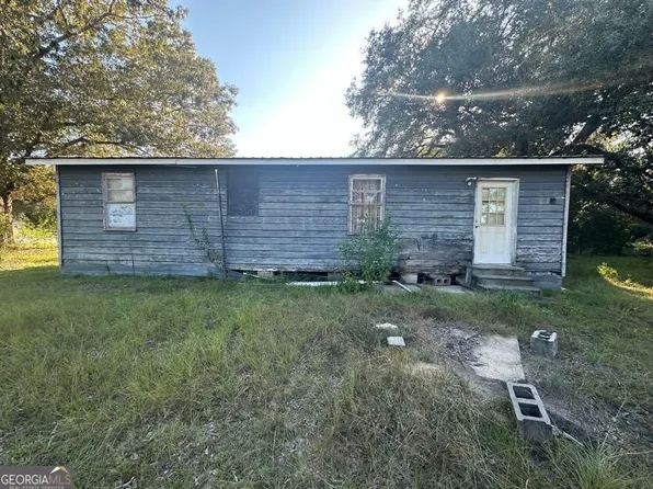 294 Clear Lake Rd NW, Newton, GA 39870