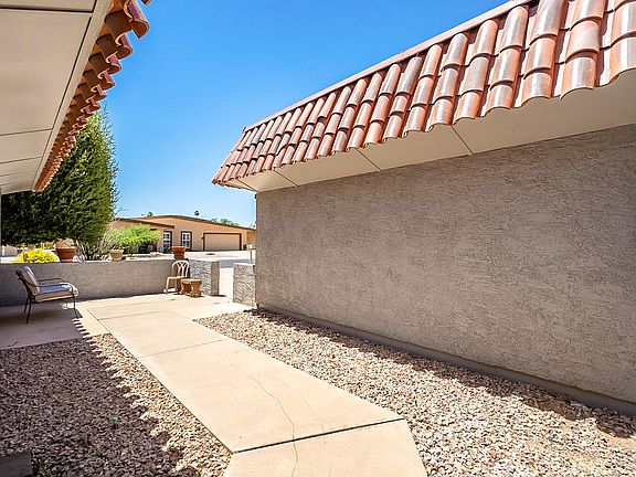 5th image of 10814 W Welk Dr