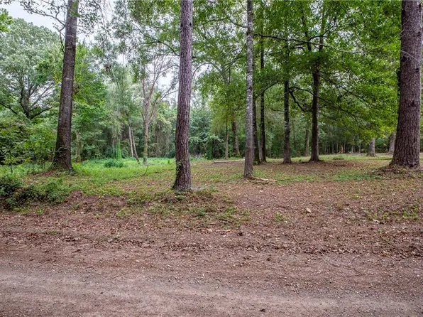 812 Tyler Cemetery Rd, Center Point, LA 71323