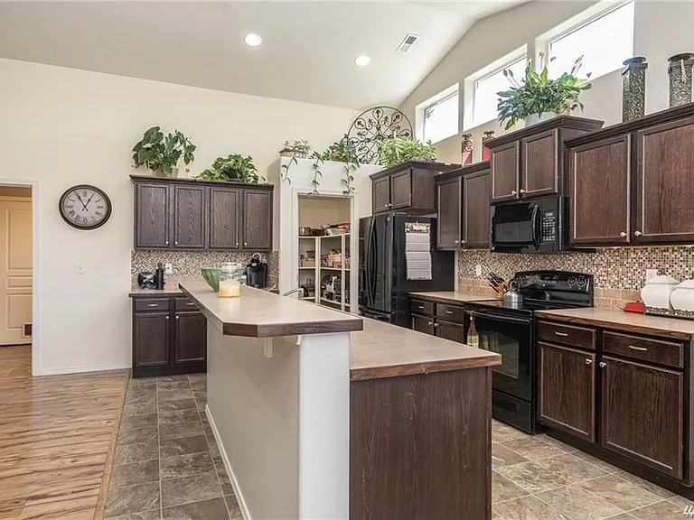 512 S Trillium Way — Photo 12