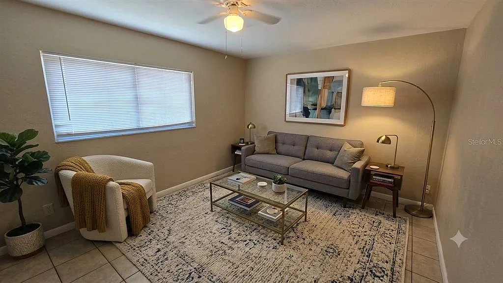 2 bed, 1.0 bath, 850 sqft, $1,795 — Photo 2