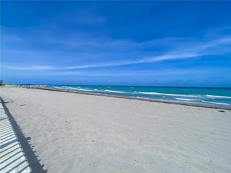 3505 S Ocean Dr #1509 — Photo 32