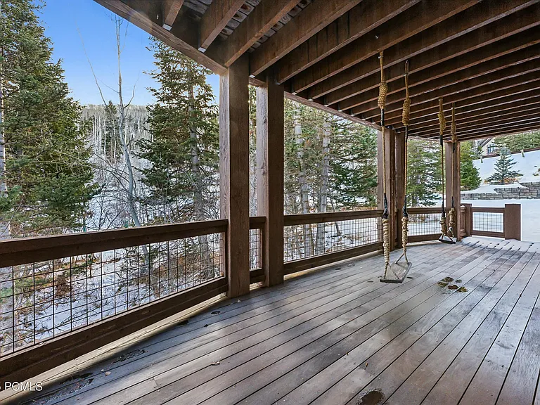 2520 Bear Hollow Dr — Photo 42