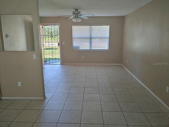 5th image of 3717 Mohawk Dr