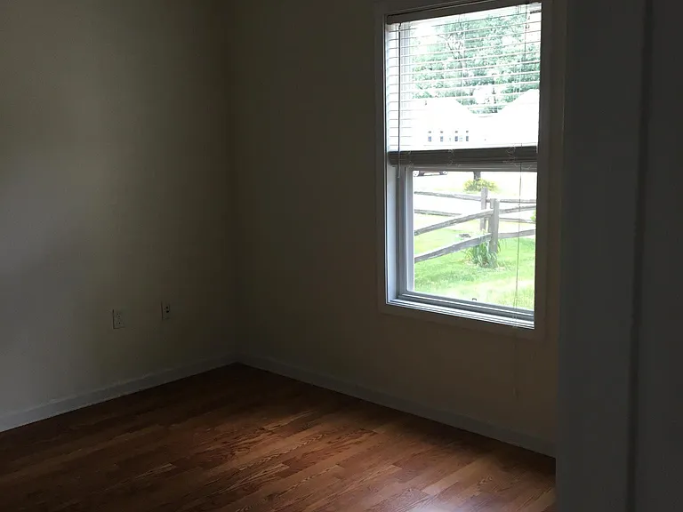 10849 Cornell St #B — Photo 11