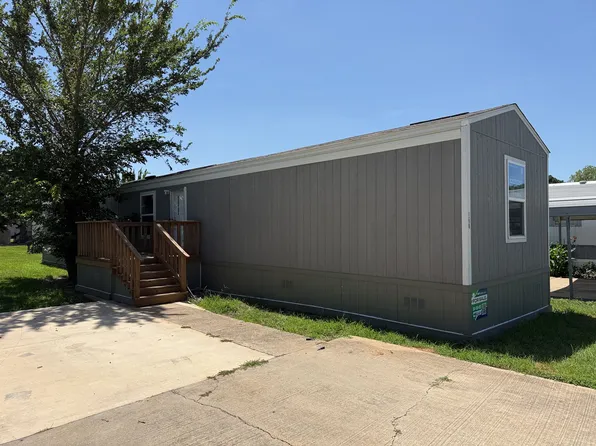 127 Neches Dr, Bastrop, TX 78602