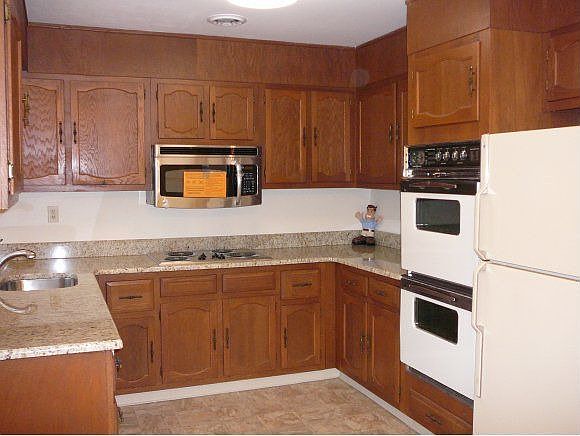 2nd image of 110B Buckingham Dr