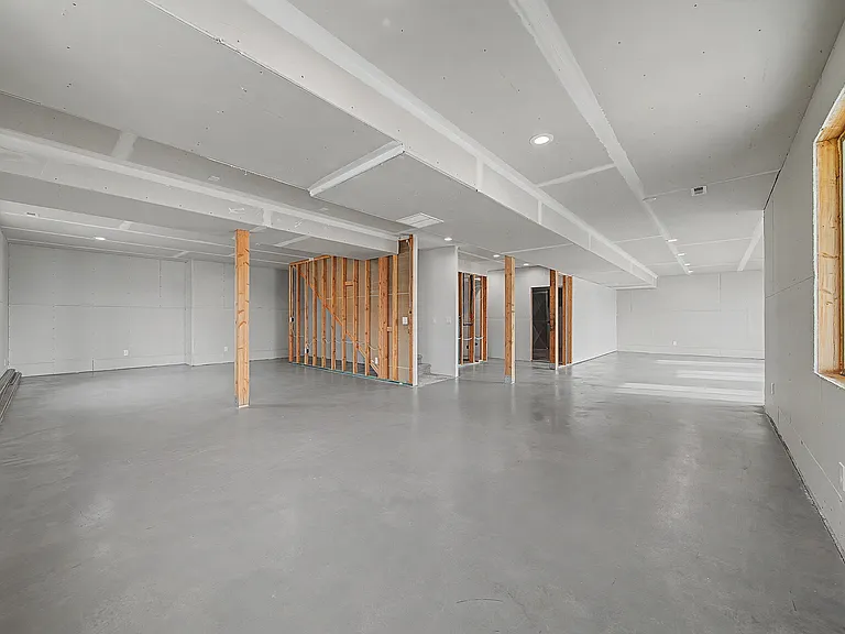 60829 Westview Dr — Photo 23