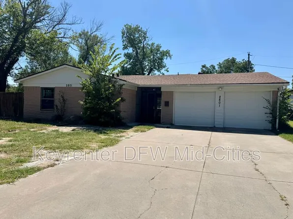 2801 Clearbrook Dr, Irving, TX 75062