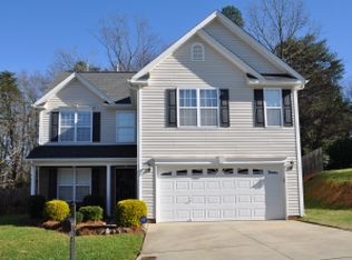 731 Peachtree Meadows Cir, Kernersville, NC 27284