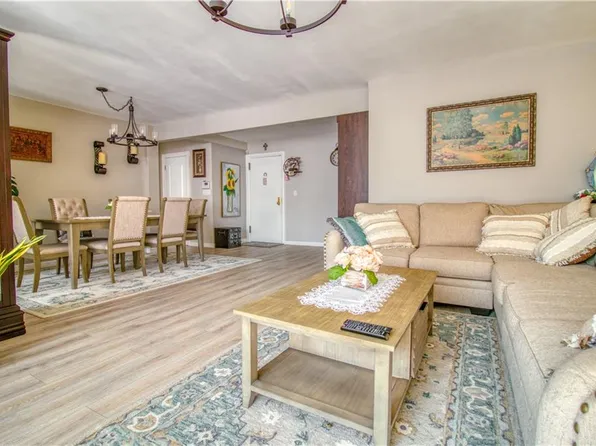 145 Lincoln Avenue image 12 of 18