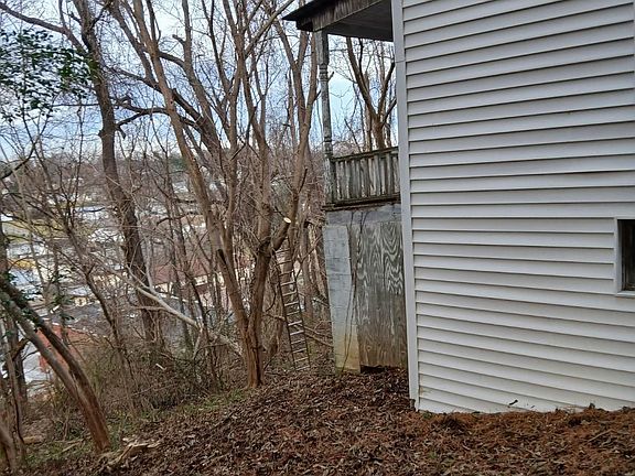 5th image of 570 Schaeffer Dr