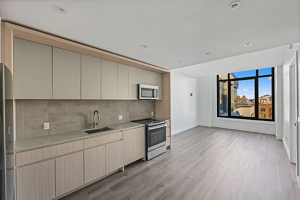 Rented by EXR | media 23