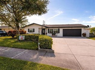 2218 8th Ave SW, Largo, FL 33770