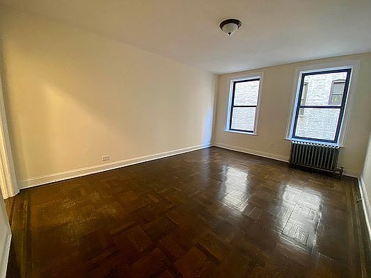 3rd image of 260 Fort Washington Ave APT 2E