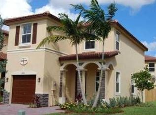 8765 NW 112th Path, Doral, FL 33178