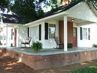 1st image of 229 Sloan Ave
