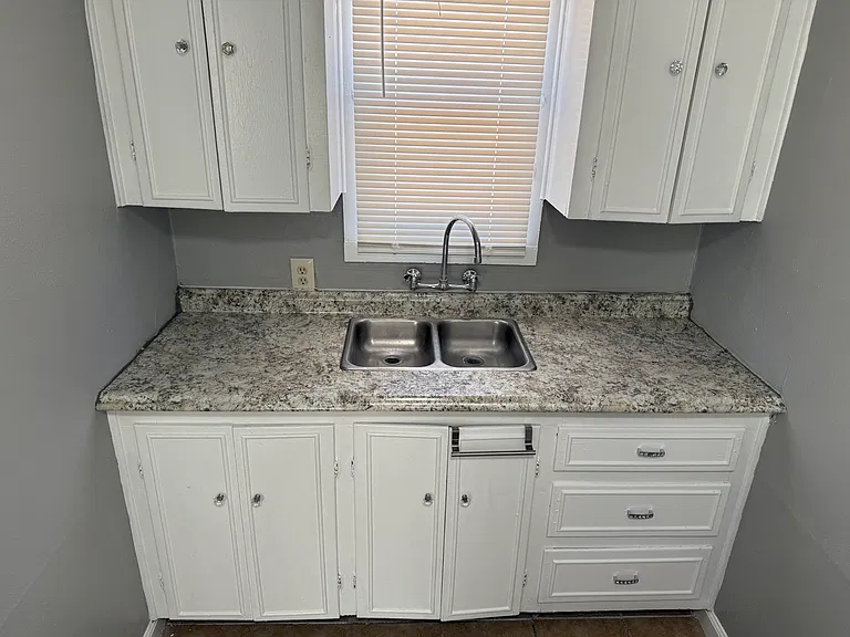 759 W Church Ave #759 — Photo 7