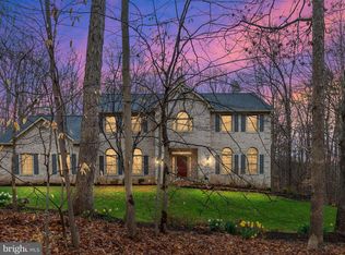 11701 Henderson Rd, Clifton, VA 20124