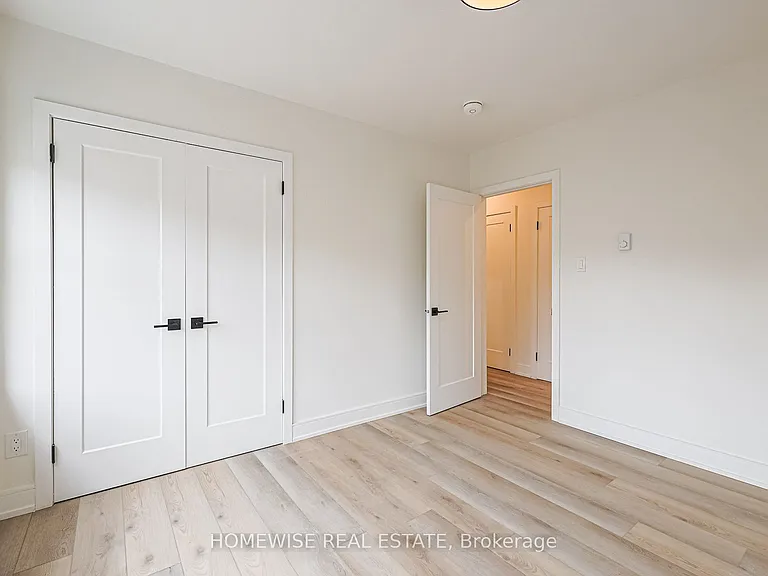 383 Spadina Rd #2 — Photo 8