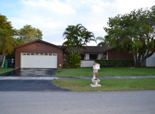 13810 Sw 106 St, Miami, FL 33186