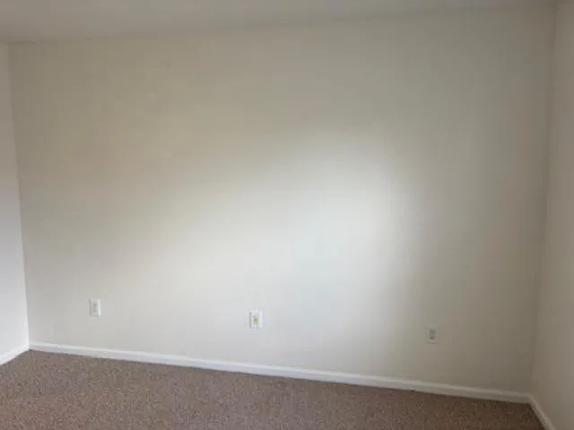 2403 Beacon Hl — Photo 16
