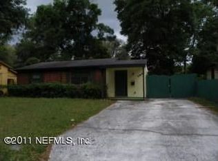 2842 Stonemont St, Jacksonville, FL 32207