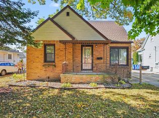 206 S Mountain St, Bay City, MI 48706