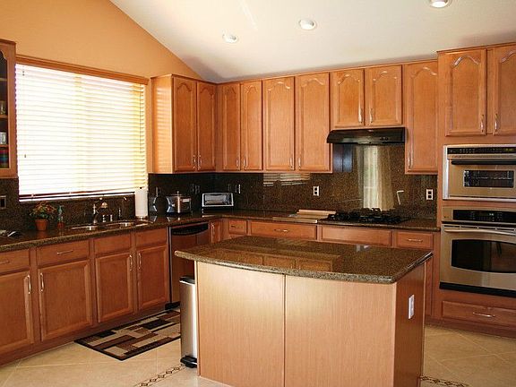 5th image of 6647 S Wilson Dr