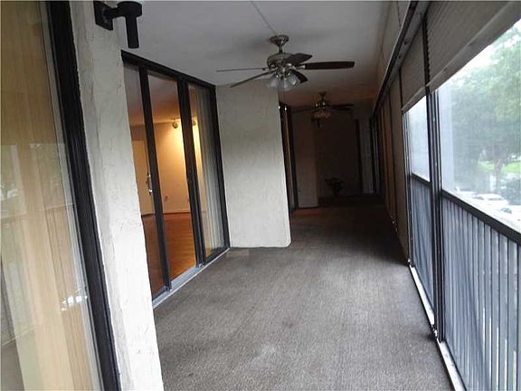 4th image of 2808 N 46th Ave APT 346E