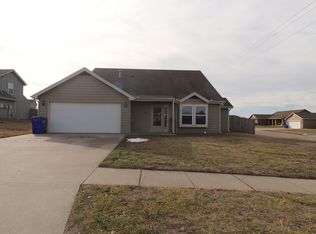 2719 Sage Ct, Junction City, KS 66441
