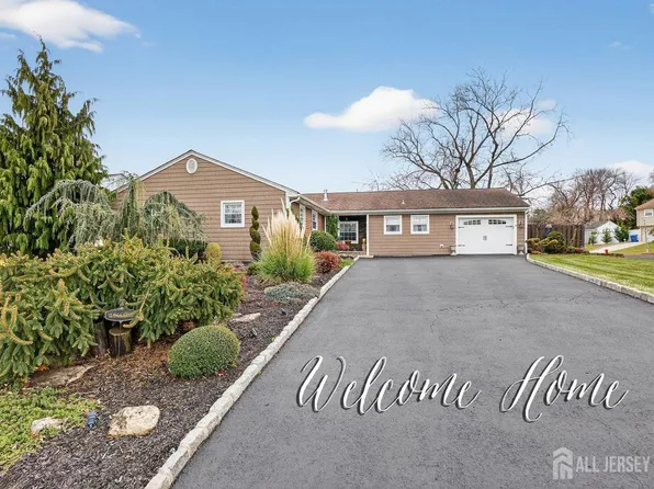 10 Barbara Pl, Sayreville, NJ 08872