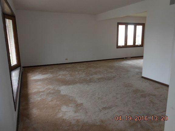 4th image of 8619 Clifford Dr