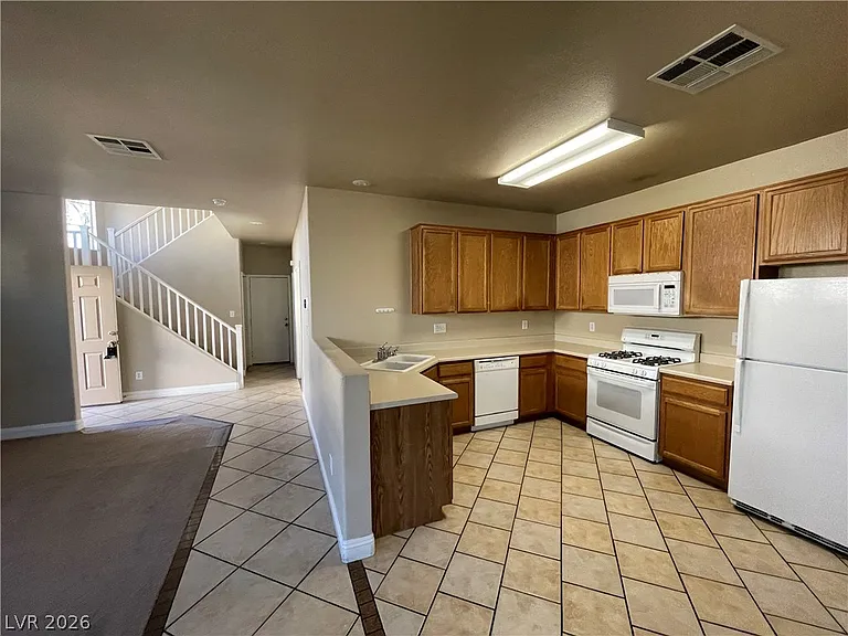 5947 Silver Trace Ct — Photo 8