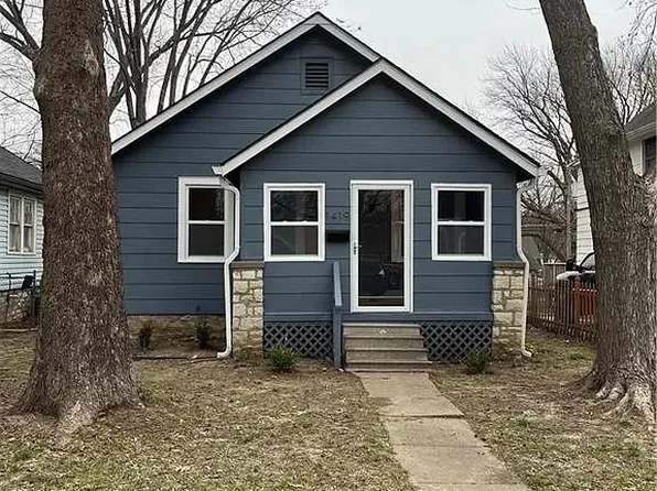 1419 Central Ave, Leavenworth, KS 66048