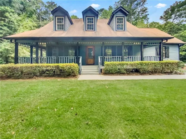 4407 Alpine Ct, Snellville, GA 30039