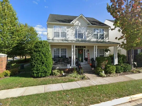 14307 Broughton Pl, Gainesville, VA 20155