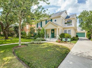 2520 Dryden Rd, Houston, TX 77030
