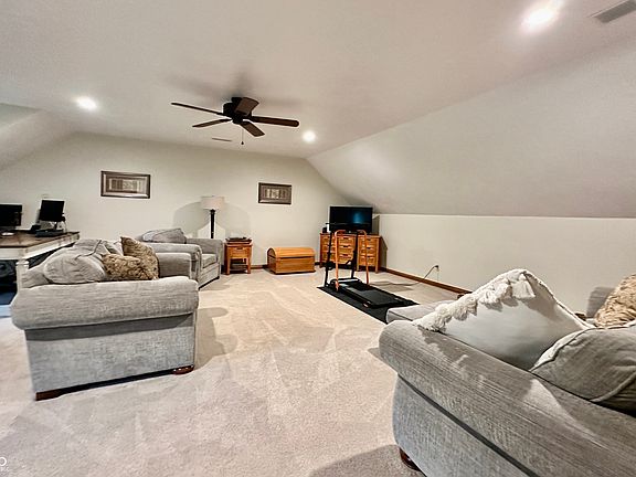5th image of 2365 Sunderland Dr