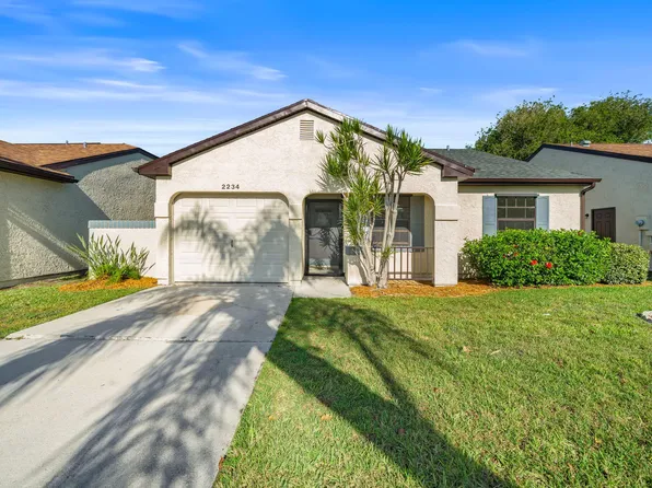 2234 SE Brekenridge Circle, Port St Lucie, FL 34952