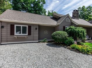 926 Kill Dr, Newton, NJ 07860