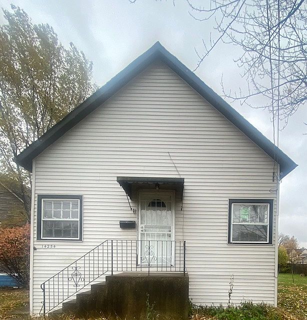 1st image of 14254 S Lincoln Ave