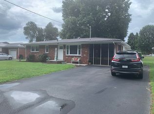 1203 Circle Dr, Elizabethton, TN 37643