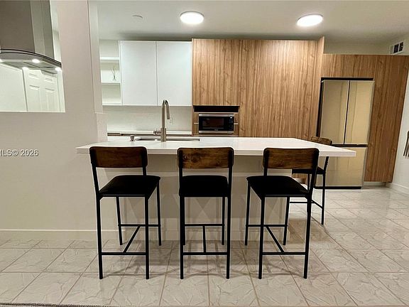 3rd image of 2200 S Ocean Dr APT N307
