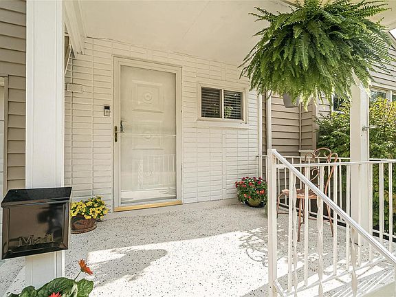 5th image of 9327 Evandale Dr