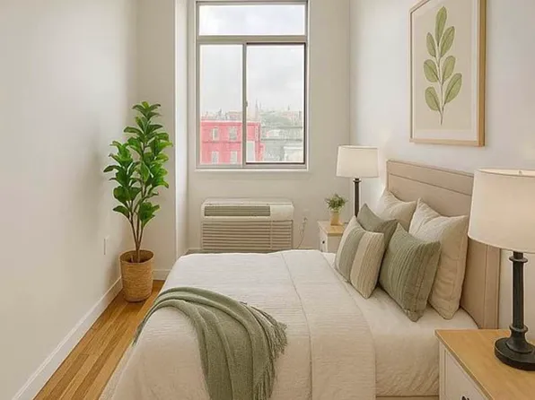 174 Noll Street image 3 of 11