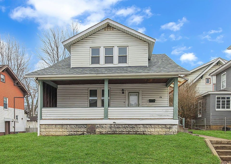 1st image of 194 Clay St